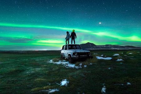 Northern Lights Minibus Tour with Free Photos & Hot Chocolate