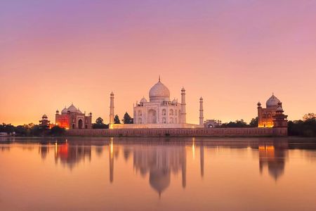 From Delhi: Sunrise Taj Mahal Tour From Delhi All Inclusive