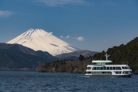Private Unforgettable Mt Fuji Tour with English Speaking Driver