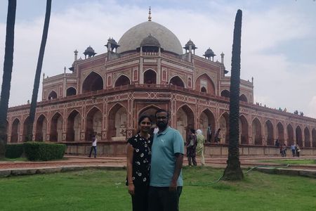 Full Day Old Delhi and New Delhi Tour
