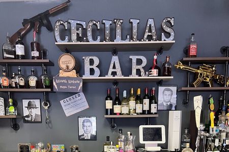 Riga Tony's Murder Mystery Dinner Show 