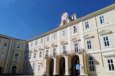 Tour at the Royal Palace of Portici and the Golden Mile