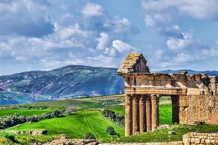 Full Day Uthina and Dougga Tour with Licensed Guide
