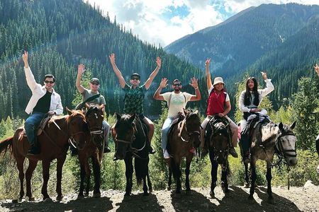 Horseback riding Tour