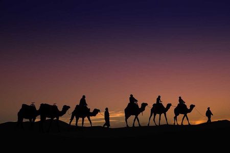 5-Day Private Tour from Chefchaouen to Desert and Marrakech