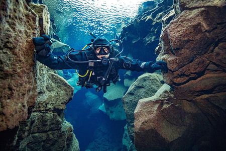 Diving Between Tectonic Plates