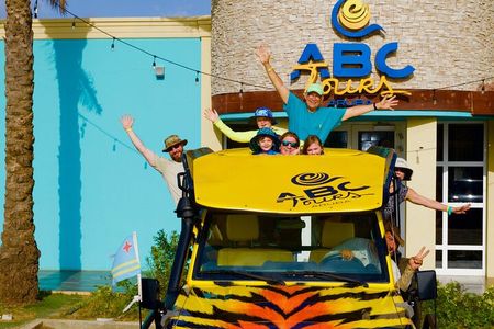 Elite Jeep Safari with lunch, beer & open bar