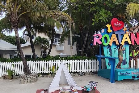 Roatan Beach and Tour