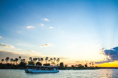 Zambezi Sunset Cruise in Victoria Falls