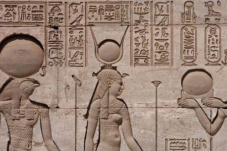 Valley of the Nobles /Habu Temple & Deir El Medina