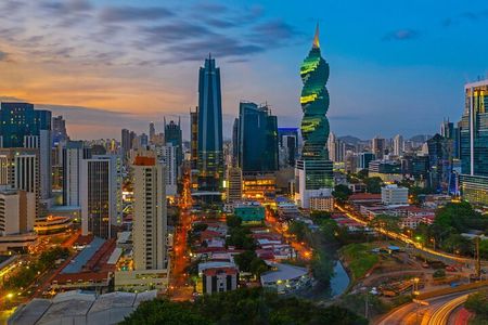 Stopover in Panama: 3 Days / 2 Nights with Canal, City and Transfers