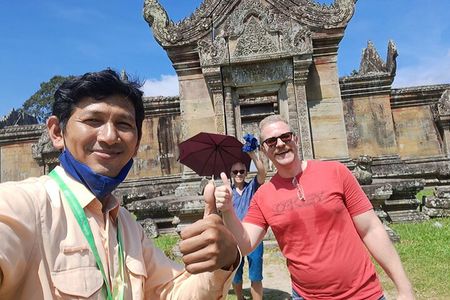 Siem Reap: Overland to Preah Vihear, Koh Ker temple 