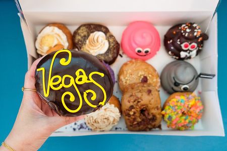 Las Vegas Delicious Donut Adventure
