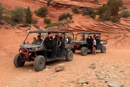 Great Chamber/Peekaboo Slot Canyon UTV Tour 4hrs