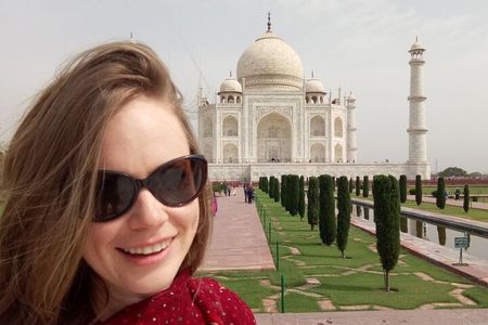 Ex-Delhi: Same Day Agra Tour by Superfast Train with Transfers
