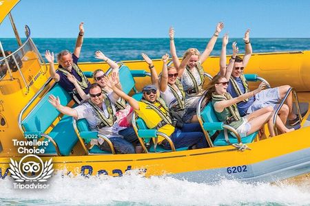 45-Minute Thrilling Speedboat Tour to Atlantis Hotel