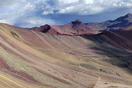 Ausangate 5 Day Trek to Rainbow Mountain - Cusco Peru