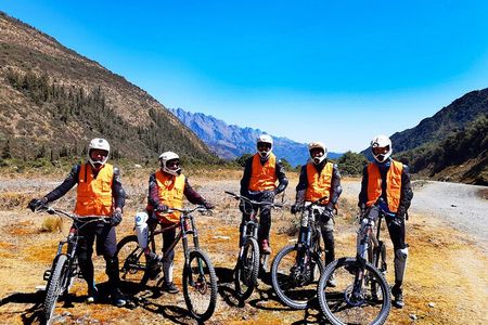 Tour to Inca Jungle Cusco to Machupicchu 4 days