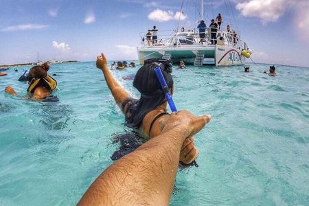 Full-Day Catamaran Cozumel Tour with Sky Snorkeling and Club