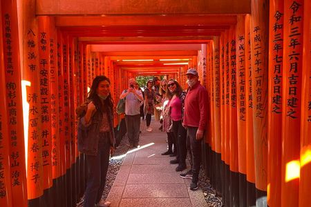 Private Kyoto Tour with Licensed Guide & Vehicle (Max 15 persons)