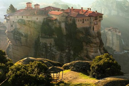 Private Tour to Meteora Rocks from Volos