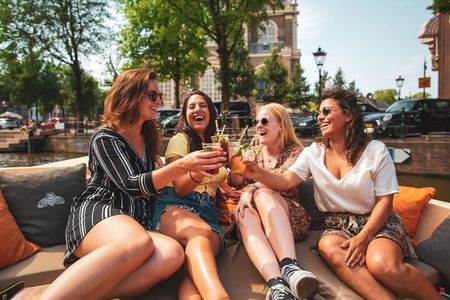 Amsterdam Private Boat Tour with Unlimited Drinks 