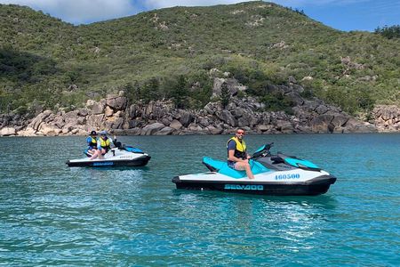 Magnetic Island 2-Hour Guided Tour by Jet-Ski 