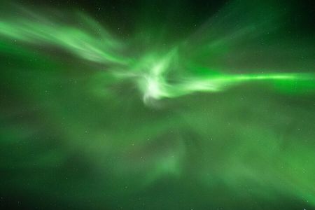 Private Northern Lights Tour - Champagne & Chocolates Aurora Hunt