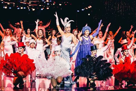 Calypso Cabaret: Dazzling Lights & Performances