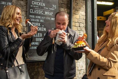 London Market Food Experience Tailored to Your Tastes