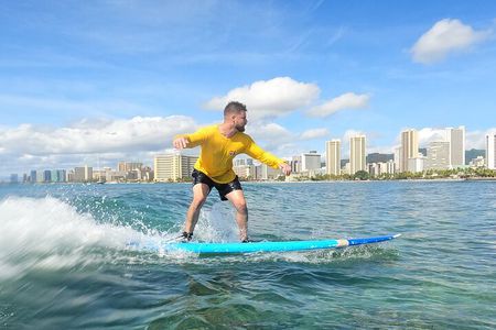 Open Group Surfing Lesson in Waikiki, Hawaii