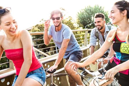 Madrid Central and Retiro Park E-bike Tour