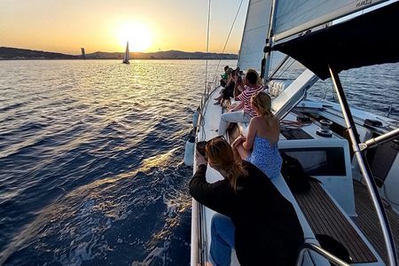 Barcelona Sailing Sunset Experience from Port Olimpic