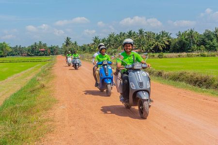 Siem Reap Countryside Vespa Tour / Tuk Tuk Available