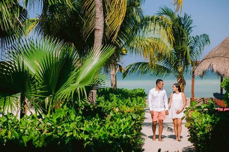 Private Professional Photoshoot in Cancun with Pick up