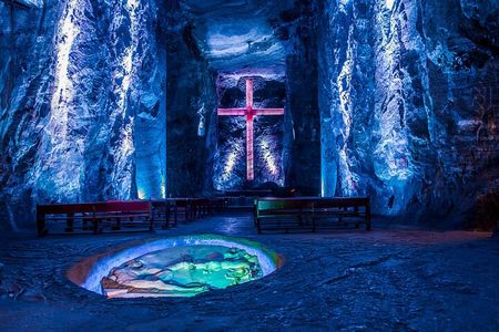 Private Tour: Salt Cathedral and Zipaquirá with Local Experience