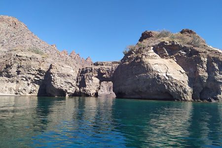 Islands of Loreto PRIVATE TOUR (Danzante y Sur de Carmen)