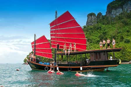 Krabi 4 Island Morning Cruise with Snorkeling & Gourmet Breakfast