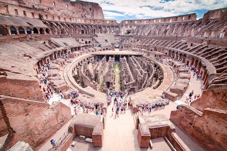 Ancient Rome Guided Walking Tour: Colosseum, Forum and Palatine