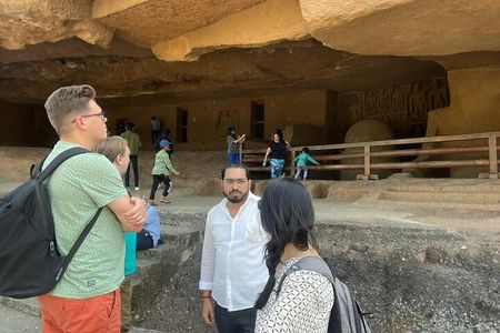 Private Kanheri Caves Tour and Jain Temple 200 Years Old