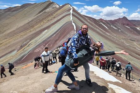 Private tour to Vinincunca Rainbow Mountain and Red Valley