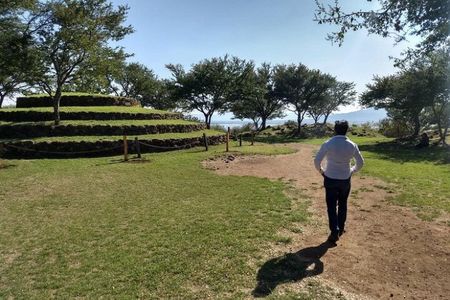 Private Tour one day in Guachimontones and La Fortaleza Distillery