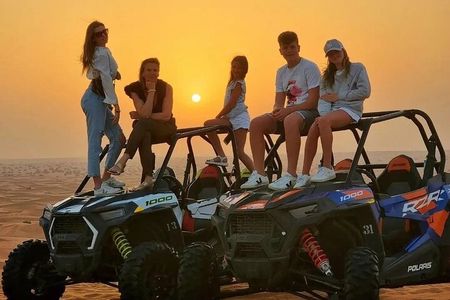 Desert Safari with 30 Minutes Dune Buggy on High Red Dunes in Dubai