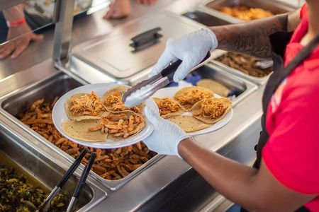 Sunset Sail Tour with Local Food