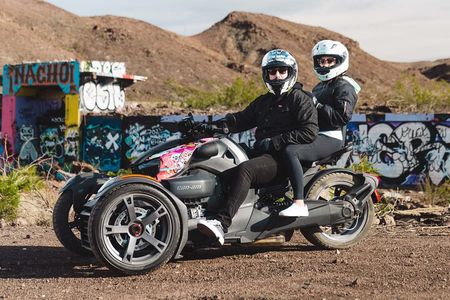 Private Guided Red Rock Canyon Tour for Couples on a CanAm Trike
