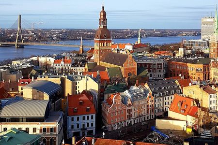Riga Sightseeing Tour for First Time Visitors