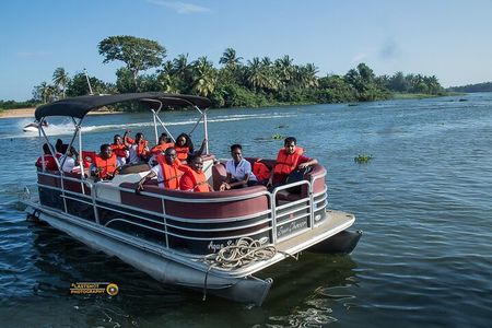 Shai Hills Reserve and Boat Cruise Tour