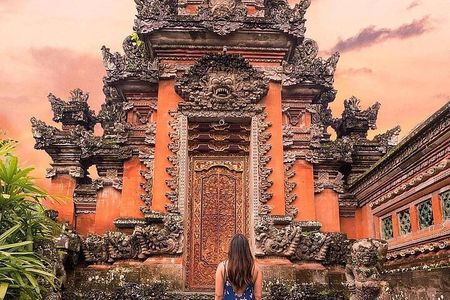 Ubud: Swing - Monkey Forest - Waterfall - Temple - Rice Terraces - Art Crafts
