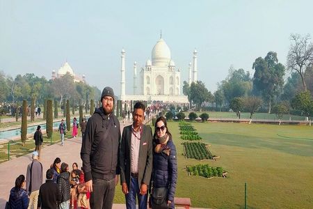 Private Same Day Agra Trip From Delhi By Car All Inclusive
