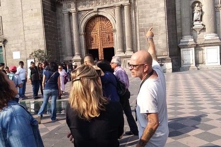 The best and most complete PRIVATE CITY TOUR through the Historic Center